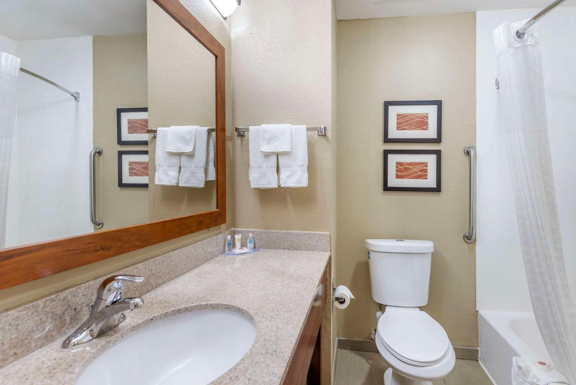 Comfort Inn Grain Valley Zewnętrze zdjęcie