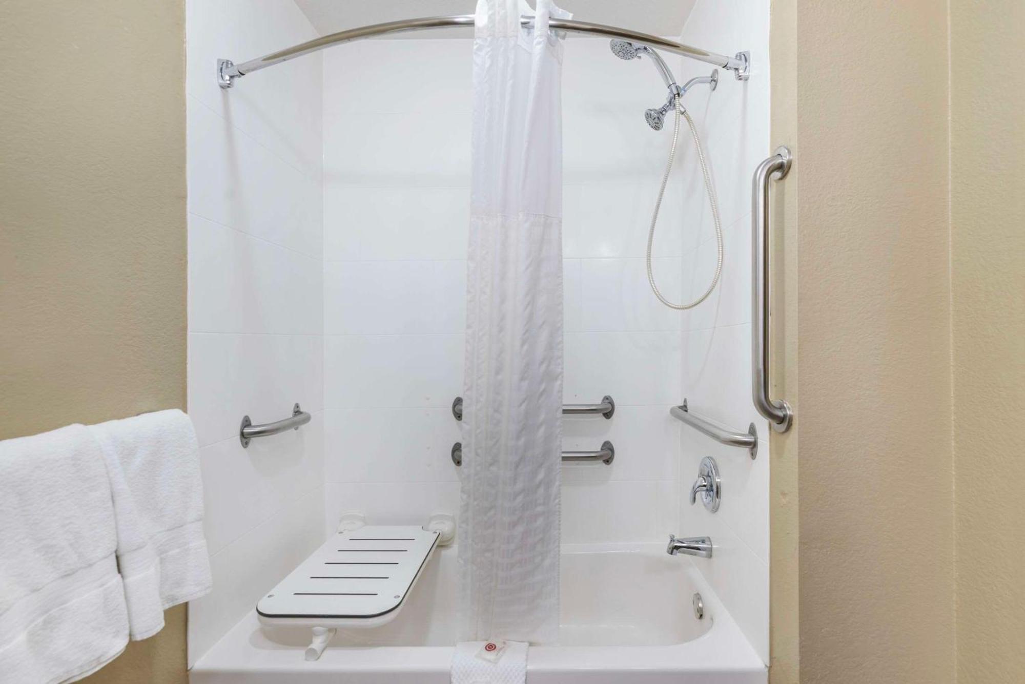 Comfort Inn Grain Valley Zewnętrze zdjęcie