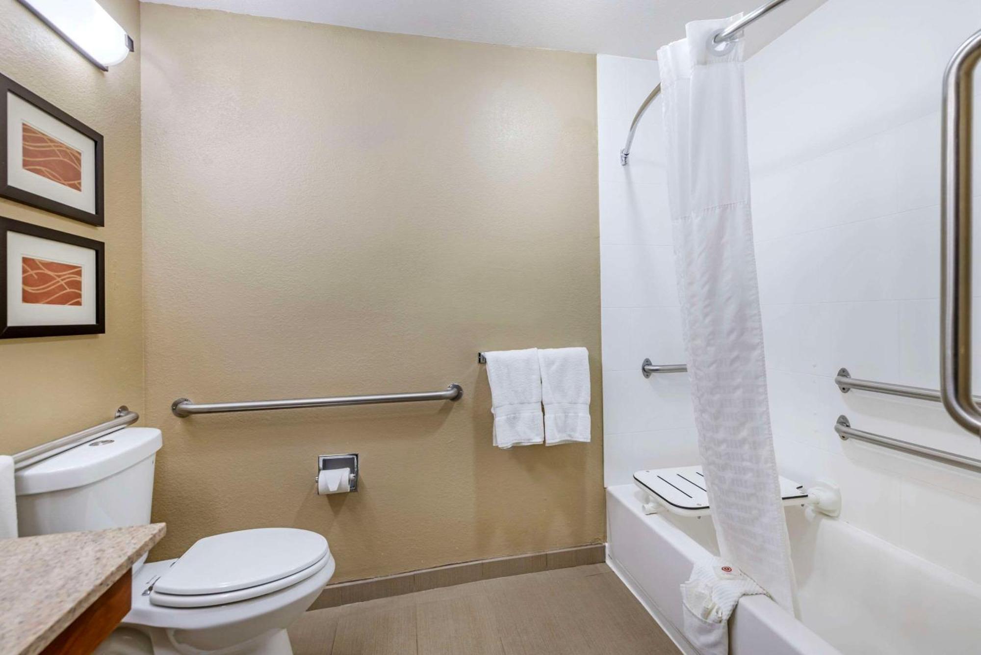Comfort Inn Grain Valley Zewnętrze zdjęcie