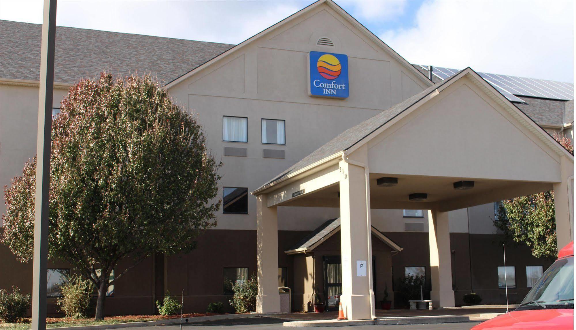 Comfort Inn Grain Valley Zewnętrze zdjęcie